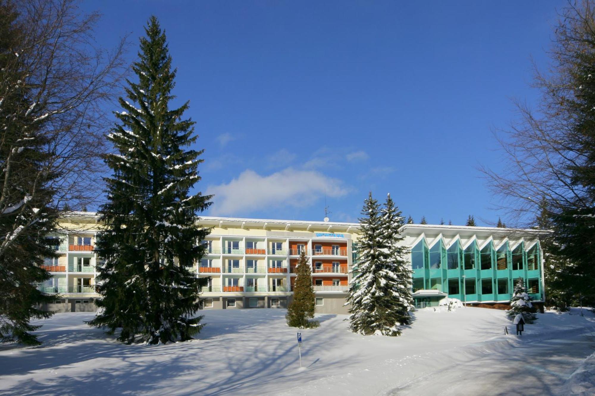 Interhotel Montana Spindleruv Mlyn Exterior photo