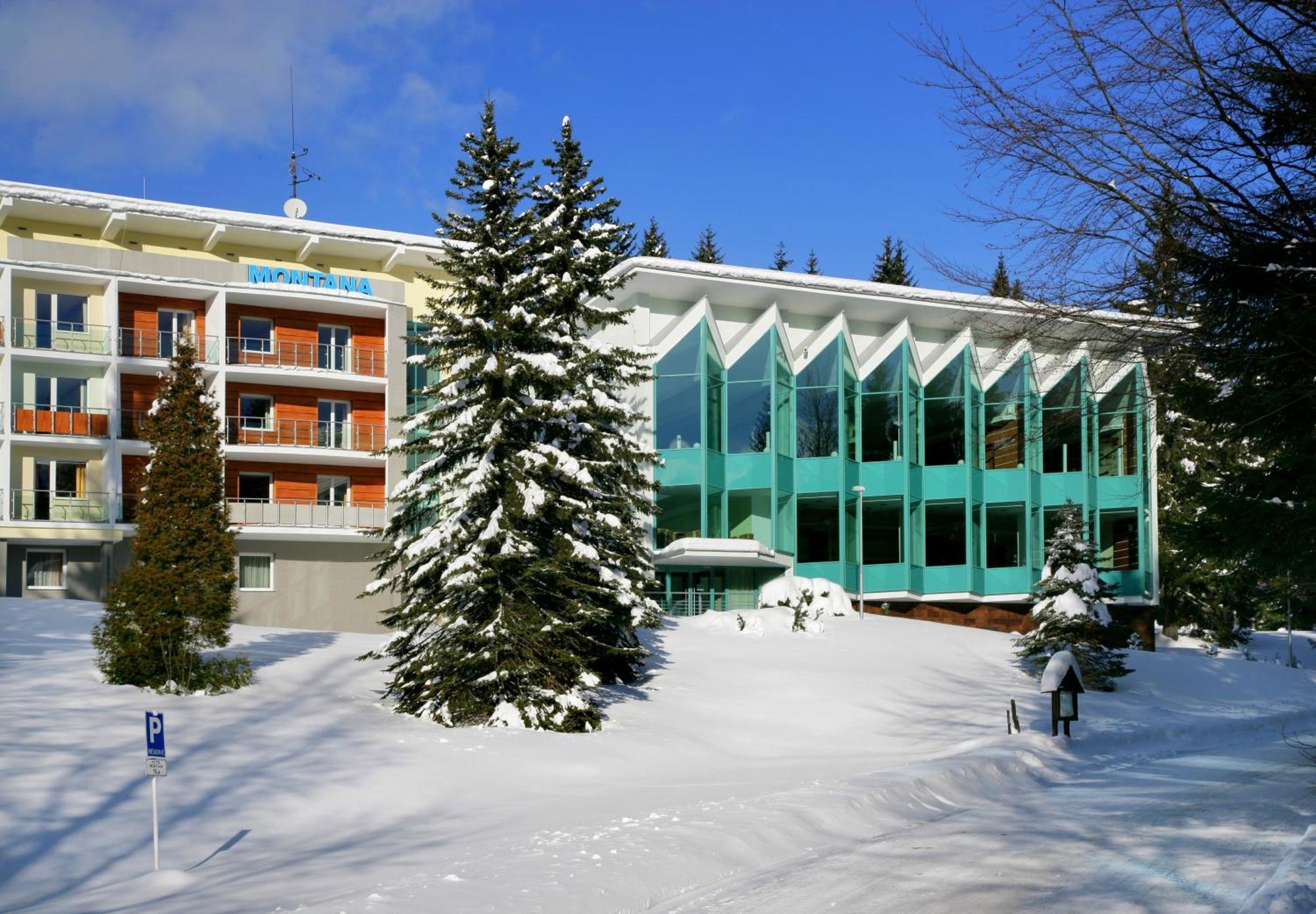 Interhotel Montana Spindleruv Mlyn Exterior photo