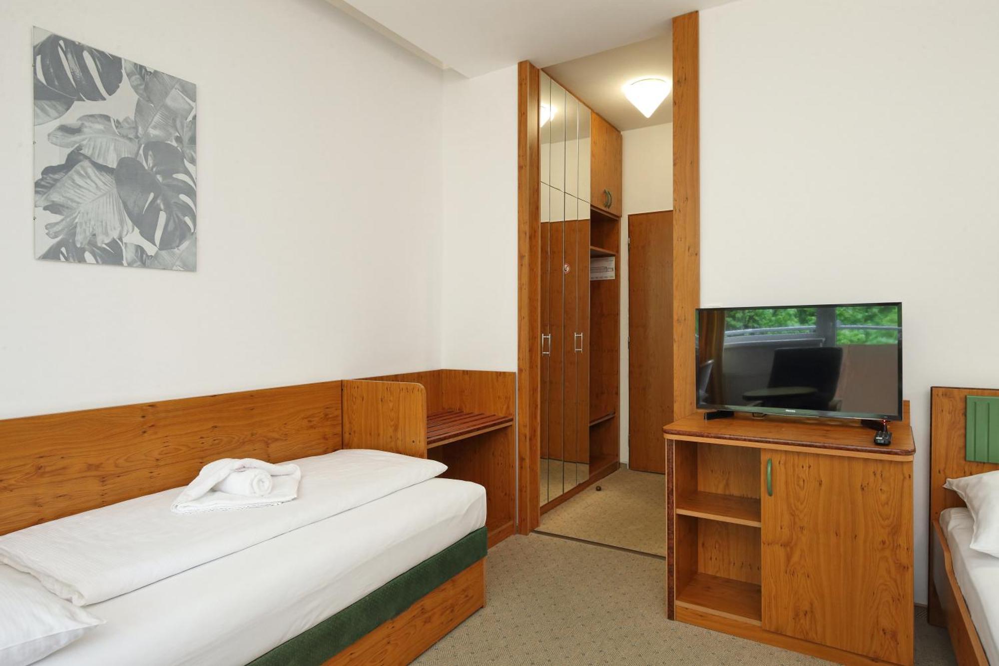 Interhotel Montana Spindleruv Mlyn Room photo